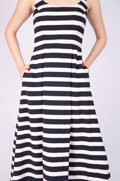 Black and White Crepe Flow Summer Dress